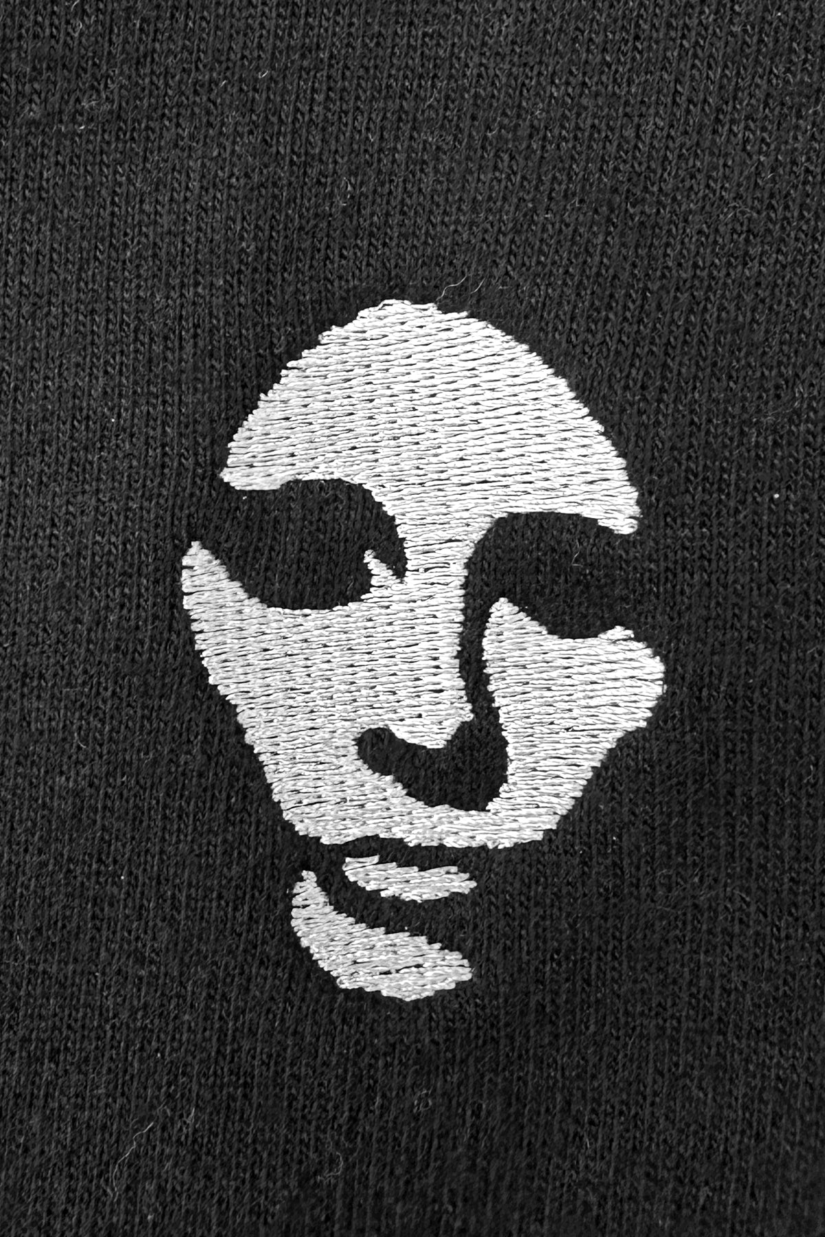 OPR610012_Opara_Mask_EMB_SS_Premium_Tee_Black_2.jpg